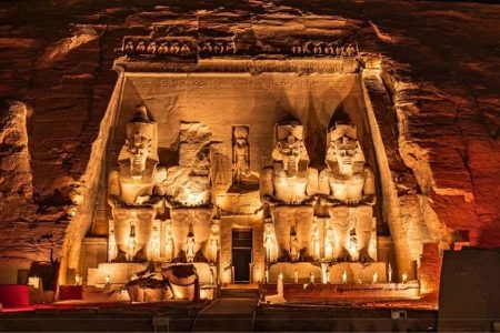 Pirámides de Giza, Museo Egipcio y crucero por el Nilo desde  Luxor a Asuán 6 días / 5 noches.