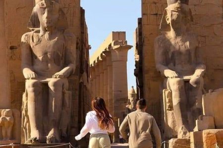 7 días y 6 noches.  Crucero por el Nilo en El Cairo, Giza y Luxor